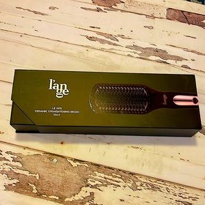 L’ange Le Vite Ceramic Straightening Brush black
